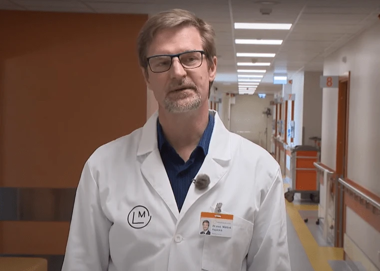 Dr. Mārtiņš Kapickis, M.D., talks about a teenager he operated on who was injured by a cluster bomb in Ukraine